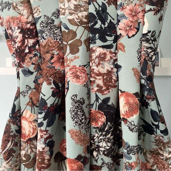 Pull & Bear Blue Floral Sleeveless A-Line Dress - Picture 6 of 10